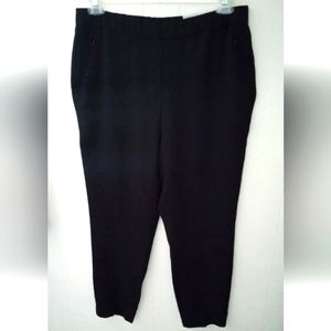 Chicos 1.5 R Womens Pull On Relaxed Fit Black Tapered Ankle Pants US 10 NWT